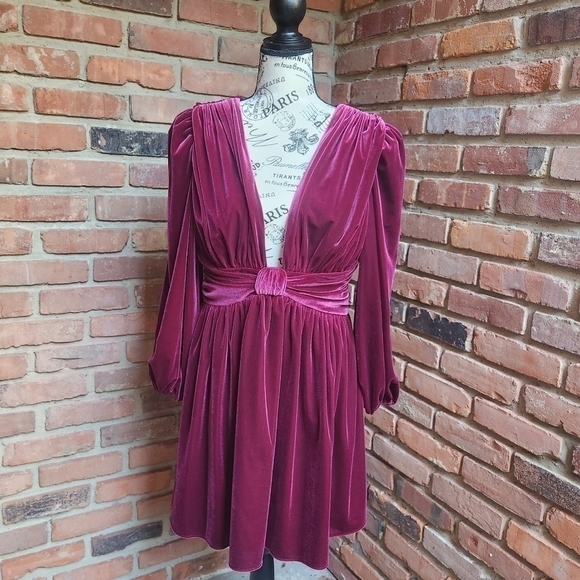 Gianni Bini Mariah 3/4 Sleeve Plunging V-Neck Velvet A-Line Dress Size 10 NWT - Picture 2 of 10